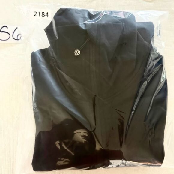 Lululemon In Stride Jacket Black size 8 - Picture 15 of 16